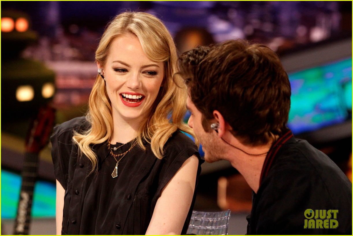 emma stone and andrew gardfield 050712